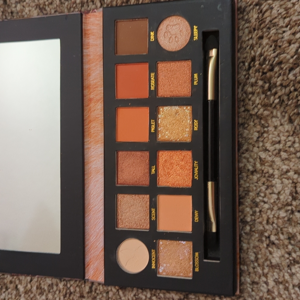 Adventurer palette